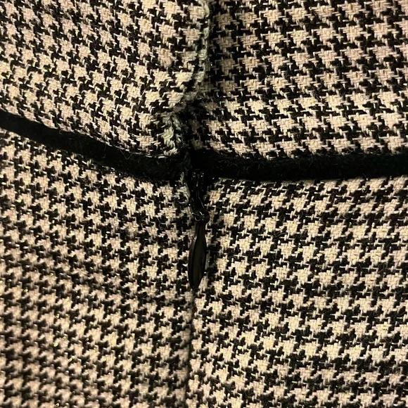 Talbots Vintage Wool Blend Houndstooth Midi Skirt – Size 10 - Picture 4 of 4